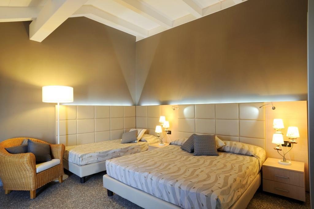 Residence Oliveto Ceriale Pokój zdjęcie